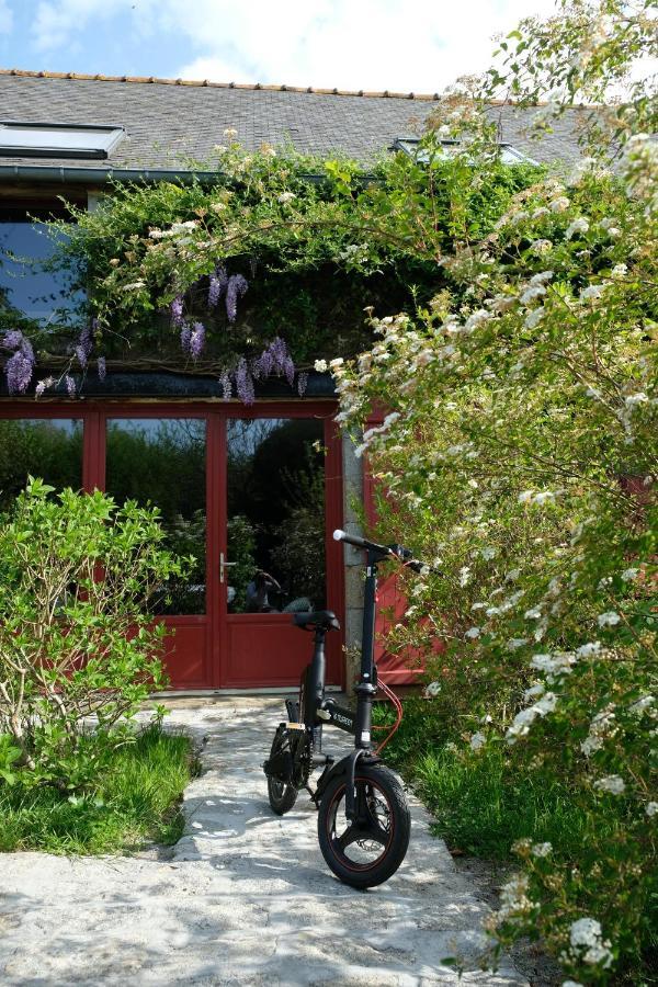 La Maison Jaune A La Janaie Parigne Ngoại thất bức ảnh