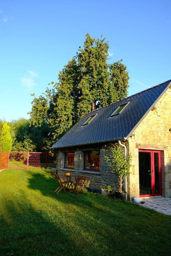 La Maison Jaune A La Janaie Parigne Ngoại thất bức ảnh